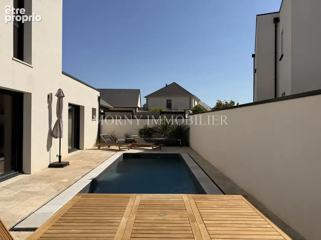 À vendre - maison avec piscine - photo 15