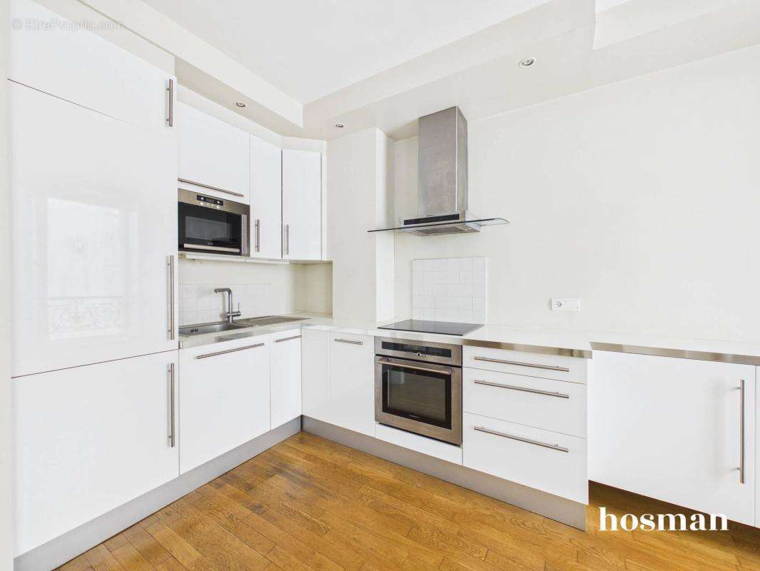 Appartement à PARIS-11E