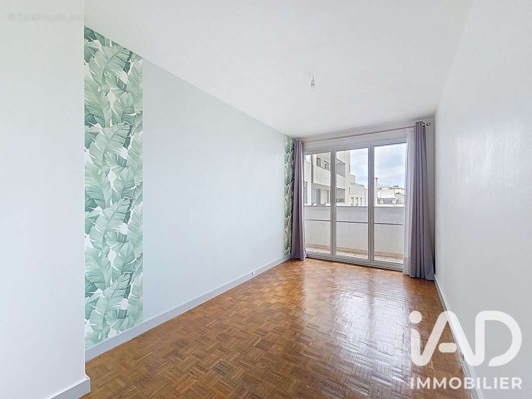 Appartement 76 m² à Paris-20e  - photo 8
