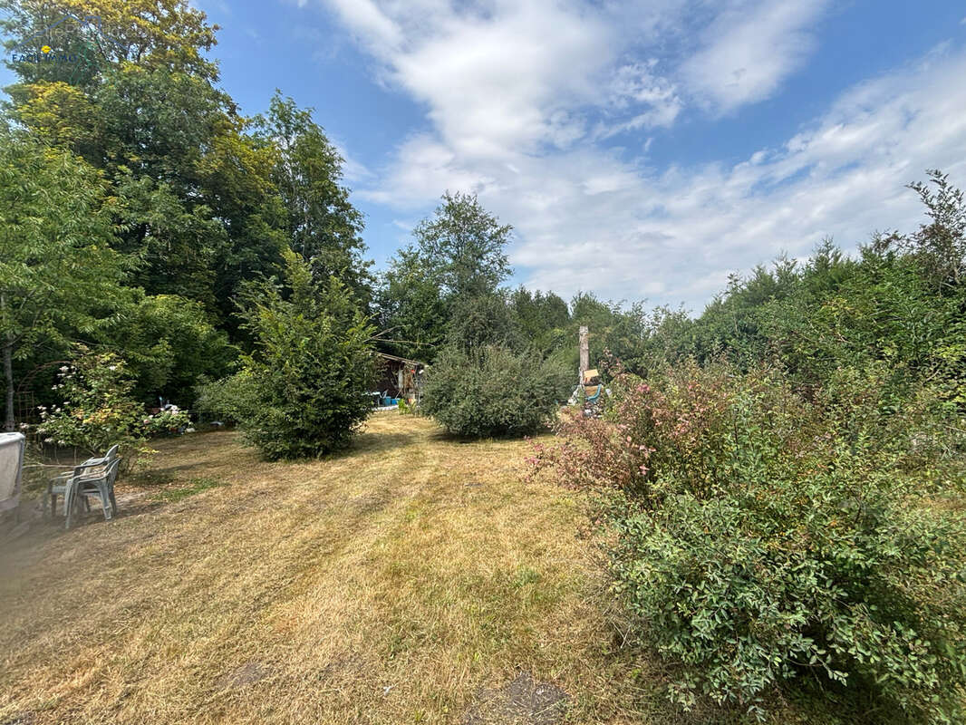 Terrain de loisirs avec chalet - photo 10