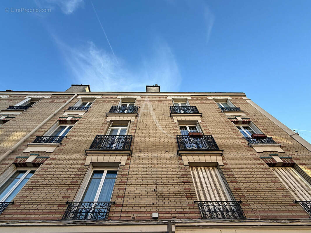 Appartement à LE PERREUX-SUR-MARNE