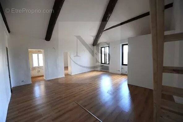 Maison à BOUC-BEL-AIR