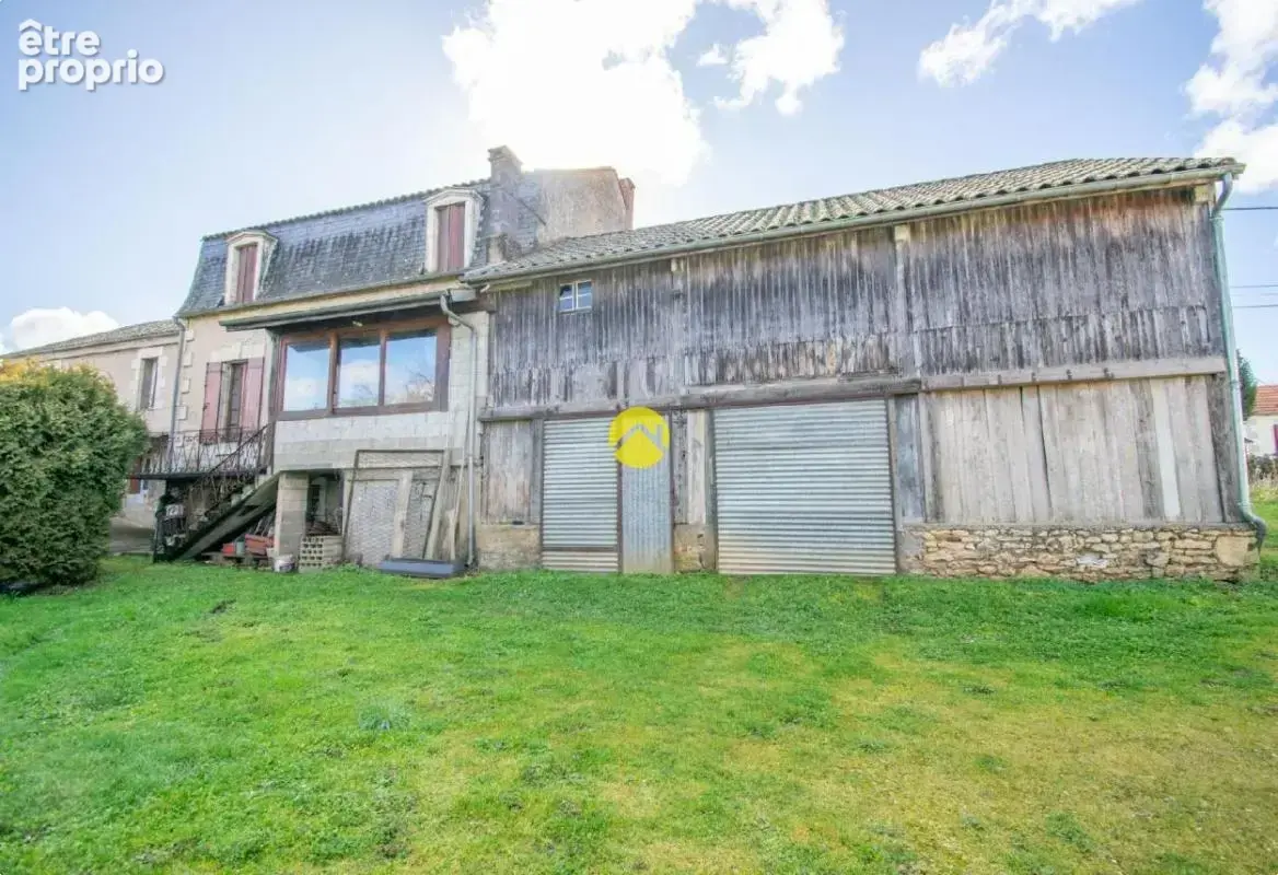 Maison à rénover avec hangar - photo 12