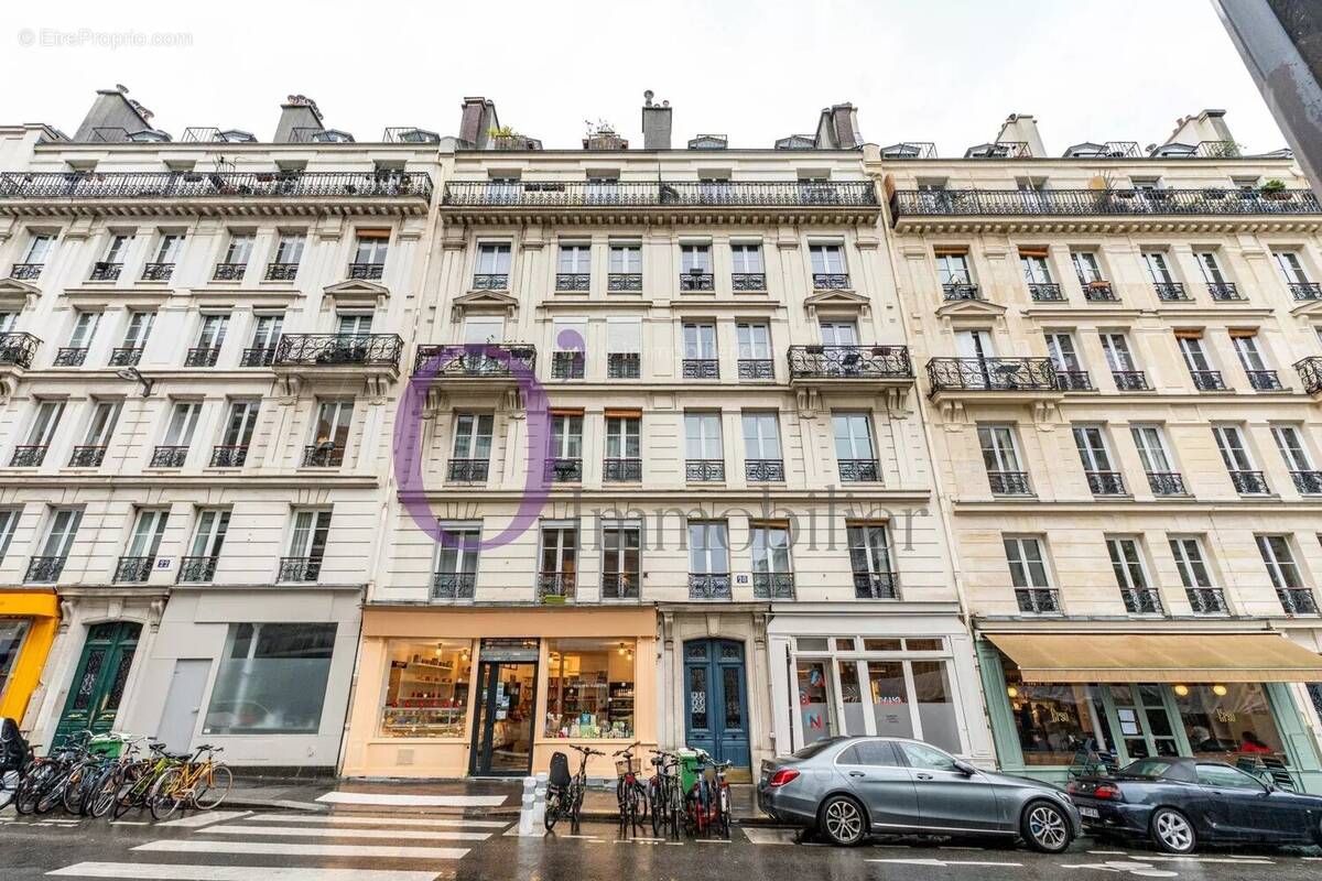 Appartement à PARIS-11E