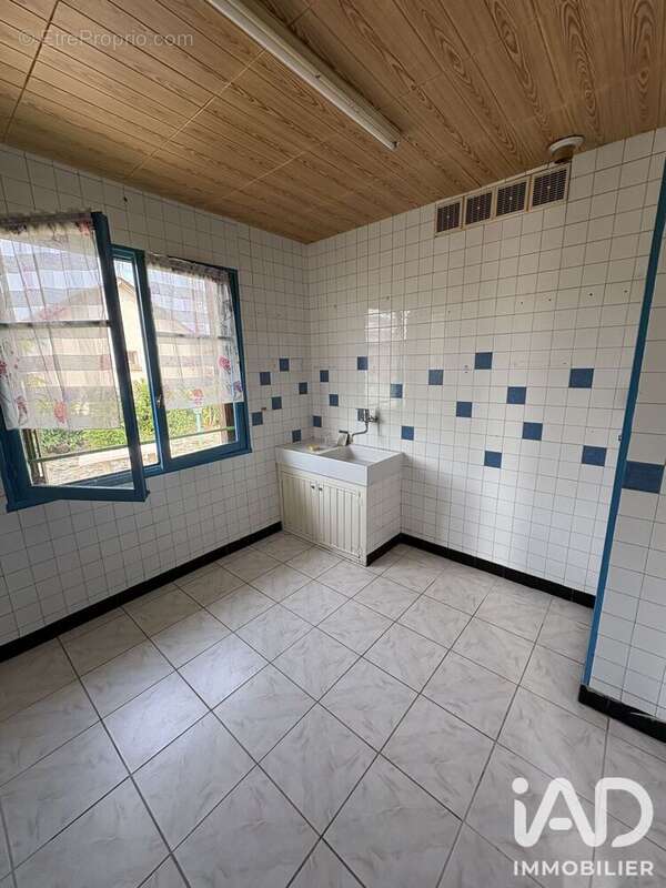 Maison 82 m² à Reuilly  - photo 5