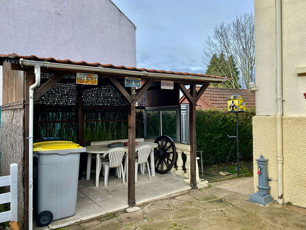 Maison à MONTCEAU-LES-MINES