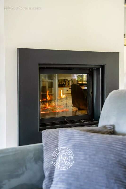 Maison à FONTAINEBLEAU