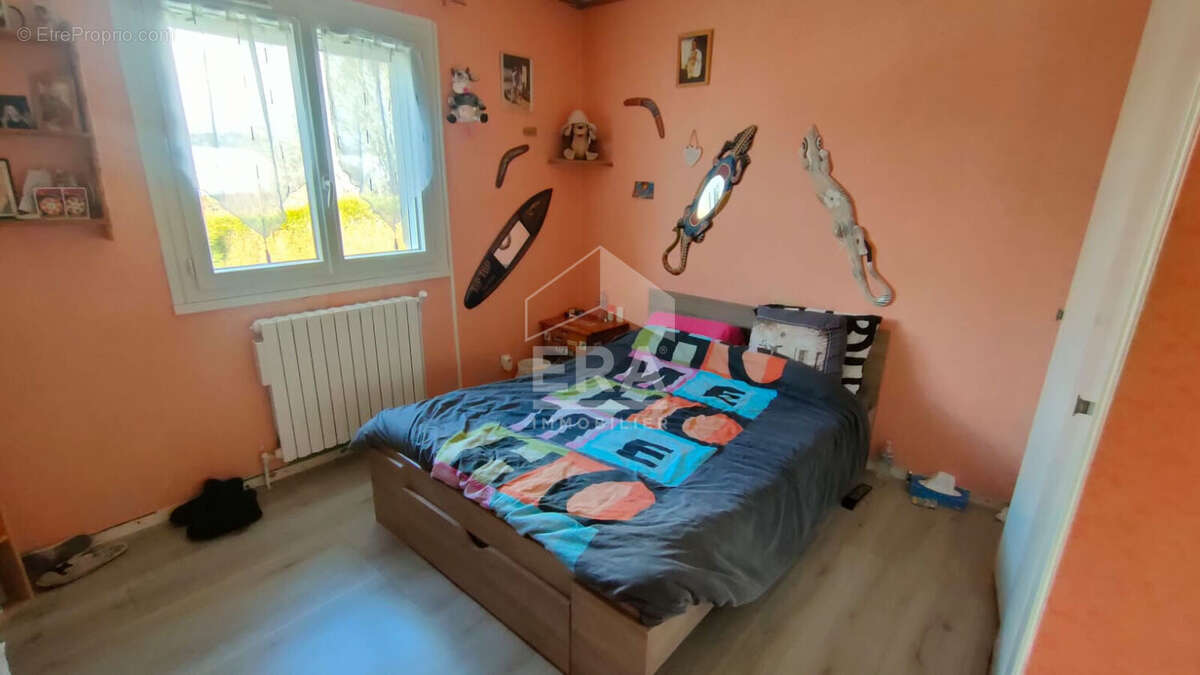 Maison à HAUTEVILLE-LOMPNES