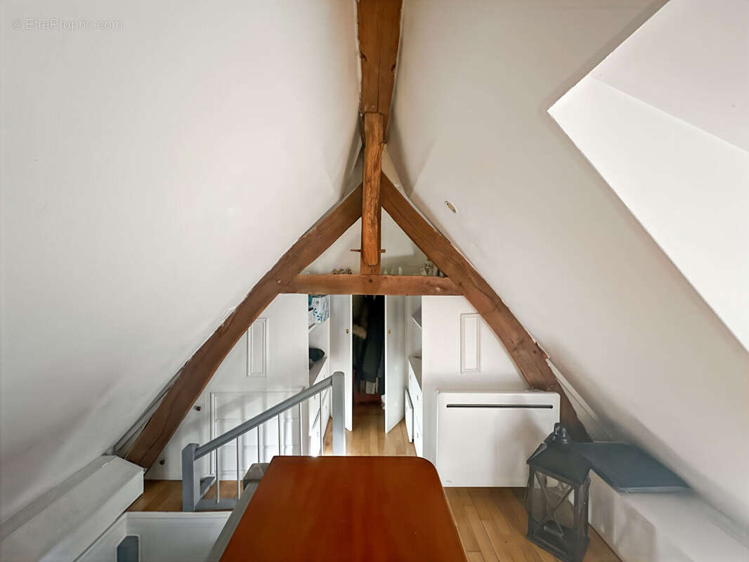 Maison à ILLIERS-L&#039;EVEQUE