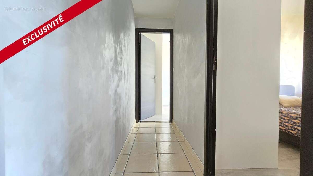 Appartement 4 pieces a saisir au sein d'un parc - photo 9