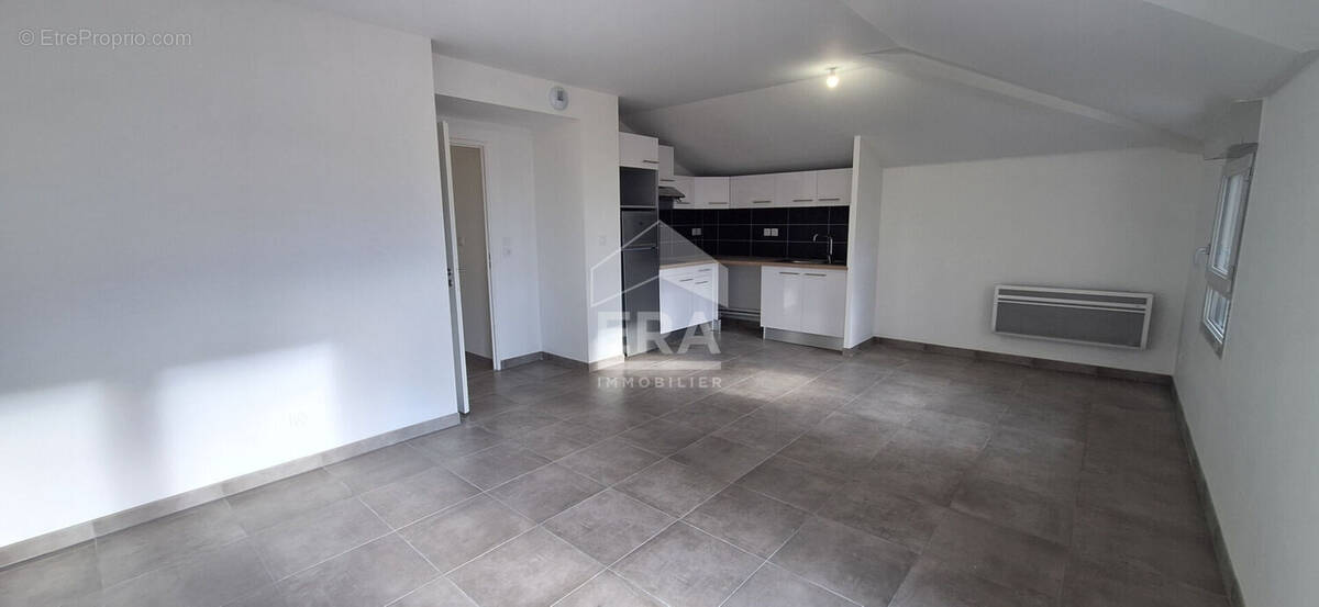 Appartement à BRUGUIERES