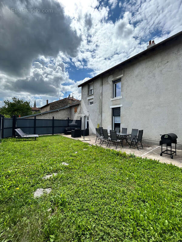 Maison à DOGNEVILLE