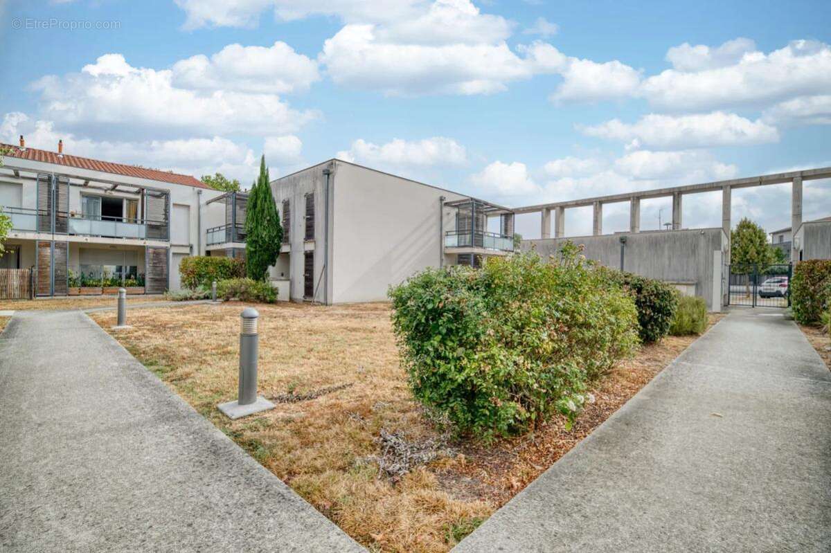 Appartement À Vendre - photo 6