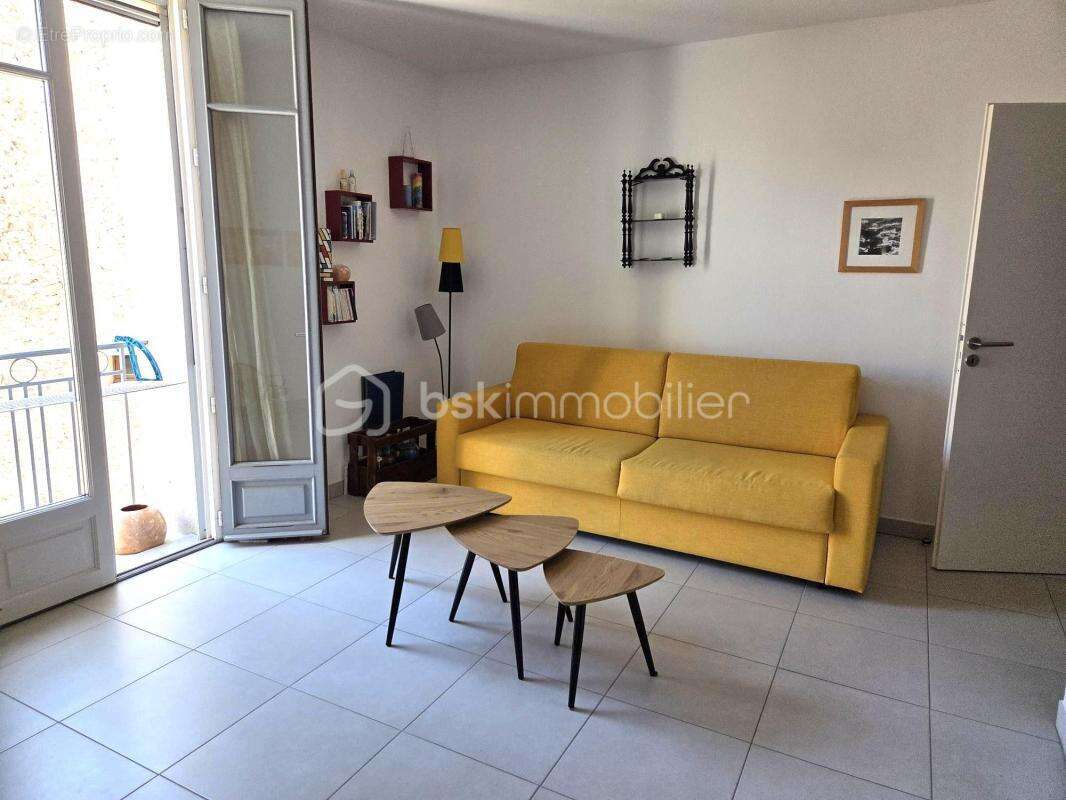 Sete quartier ile sud agreable t2 de 45 m² entierement renove ainsi que l immeuble syndic benevole - photo 4