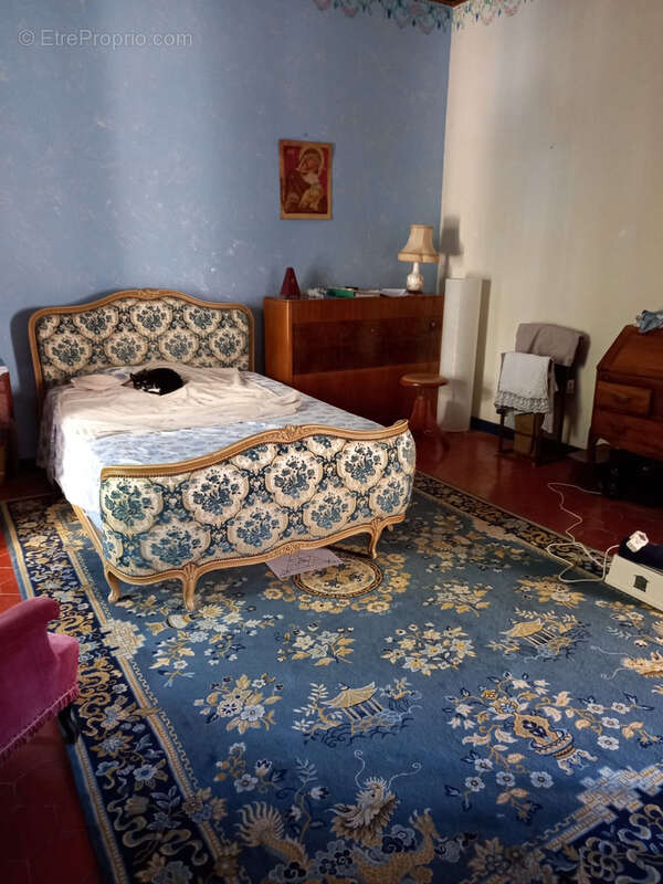 Maison à FONTCOUVERTE