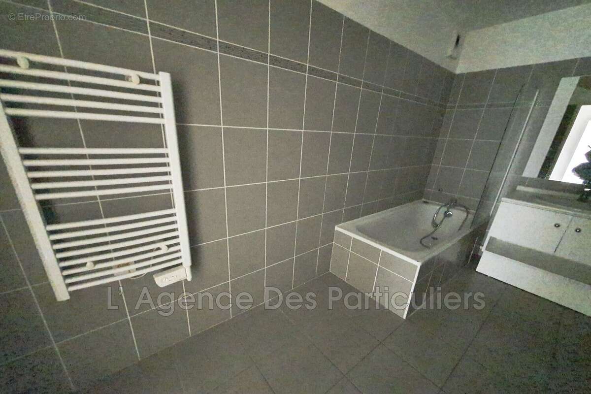 Appartement à DRAGUIGNAN