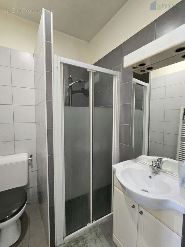 Maison à DECINES-CHARPIEU