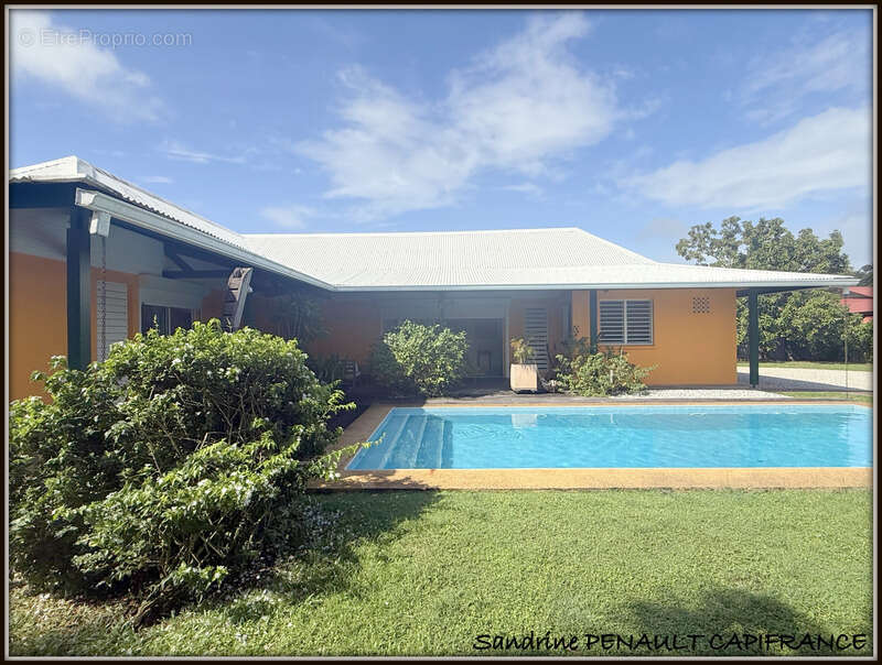 Maison à KOUROU