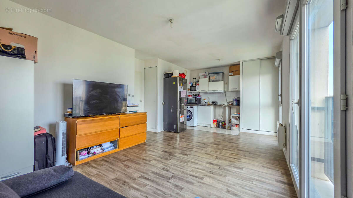 Appartement à SARTROUVILLE