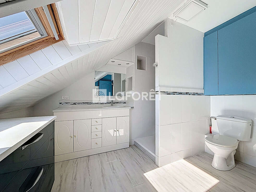 Maison Gennes Val De Loire 9 pièce(s) 185 m2 - photo 13