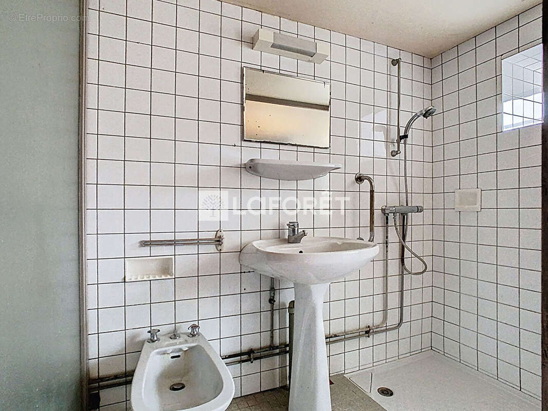 Maison à NEUFCHATEAU