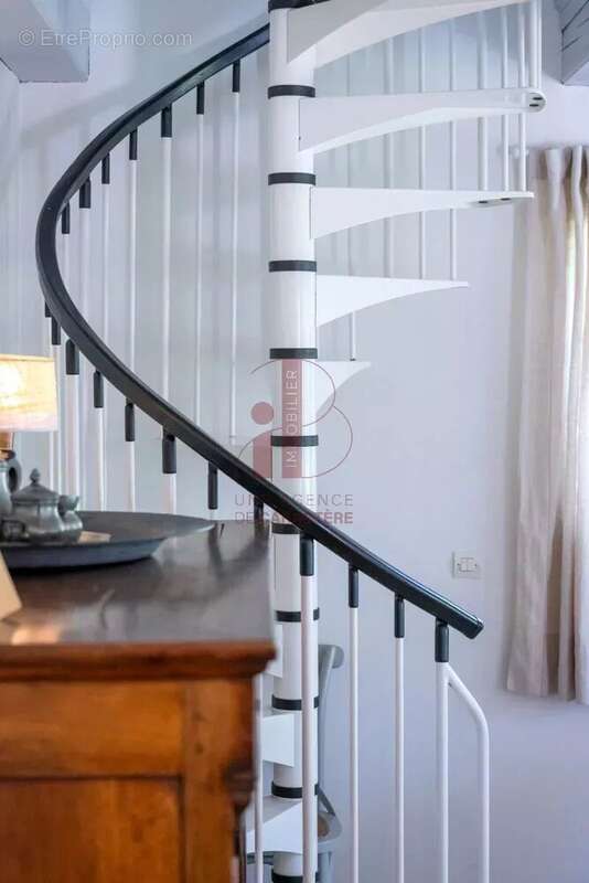 Maison à FONTAINEBLEAU