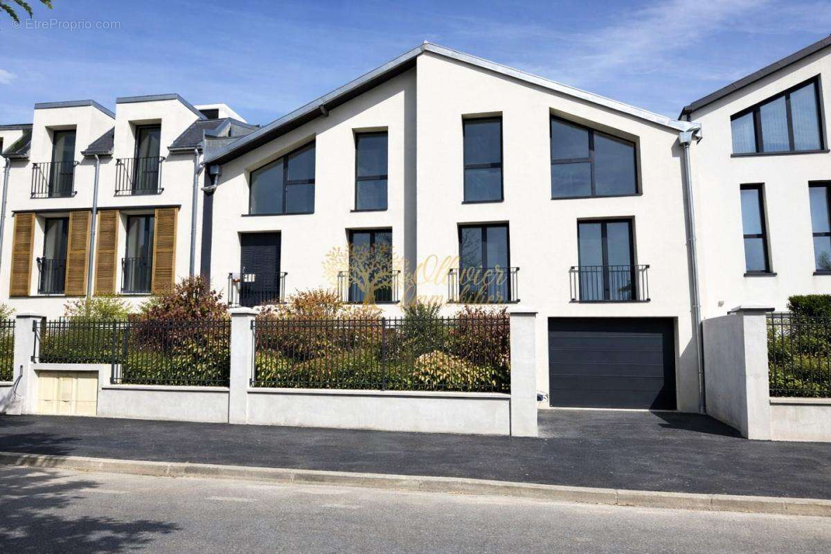 Appartement à JOINVILLE-LE-PONT