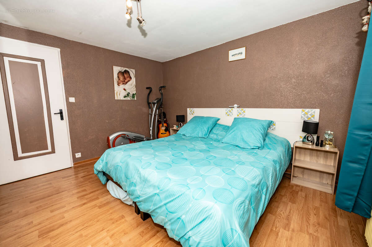 Appartement à GRANGES-NARBOZ