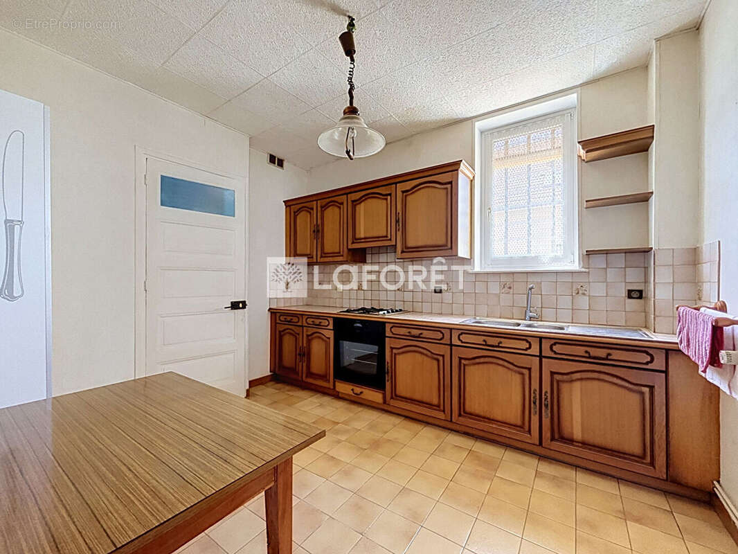 Maison Peronnas 5 pièces 105 m2 - photo 8