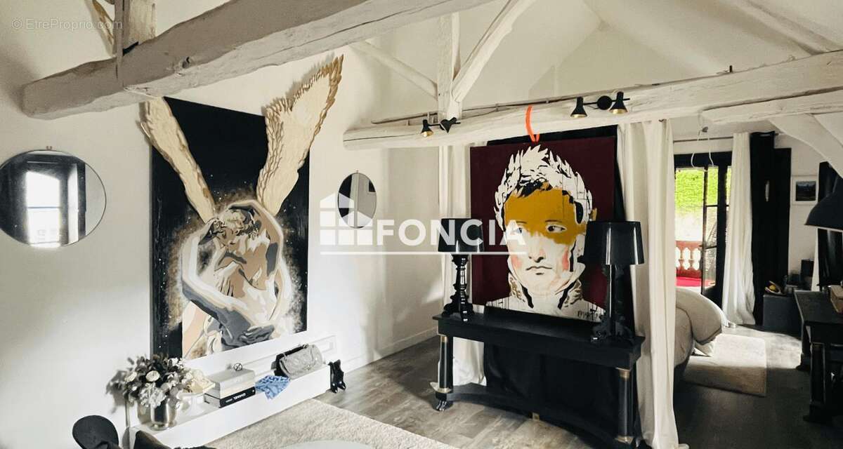 Maison à MONTLOUIS-SUR-LOIRE