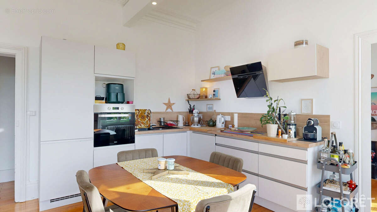 Appartement à MOULINS