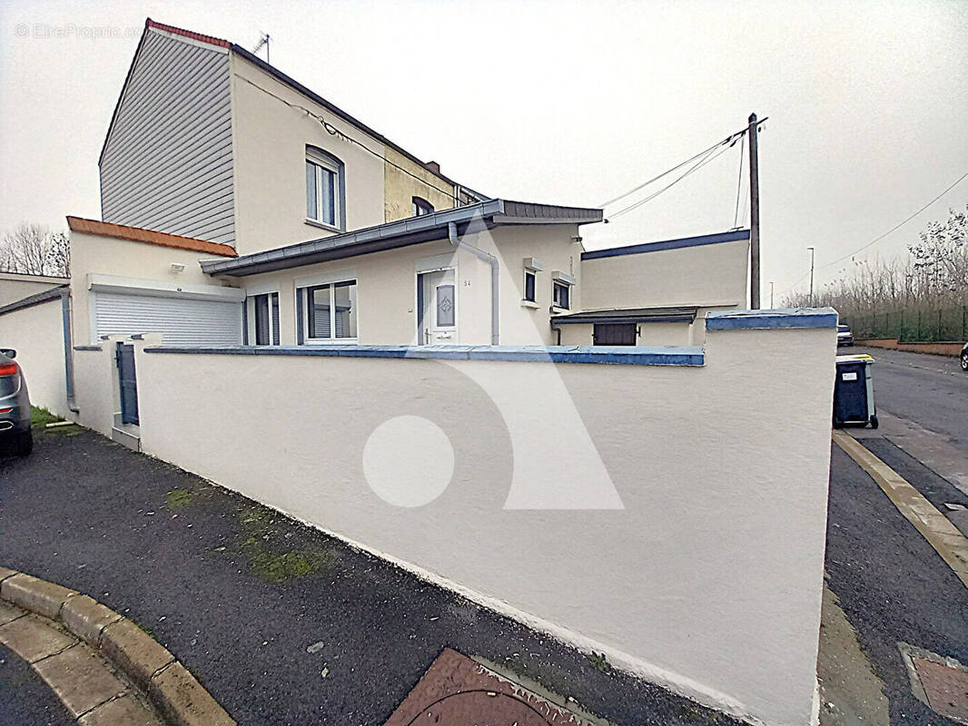 Maison à LOUVROIL
