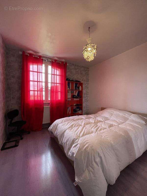 Maison à LA SOUTERRAINE