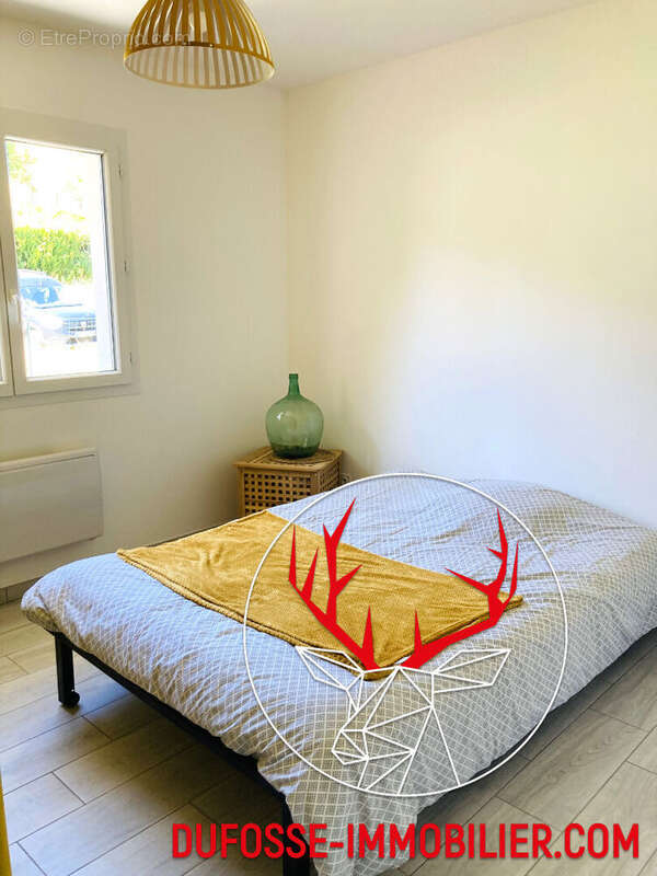 Maison à MEYRIEU-LES-ETANGS