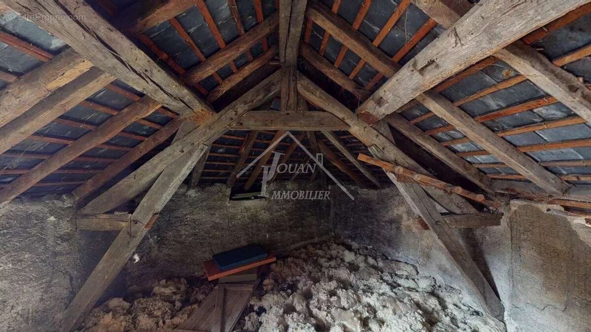 Appartement à BOURBON-L&#039;ARCHAMBAULT