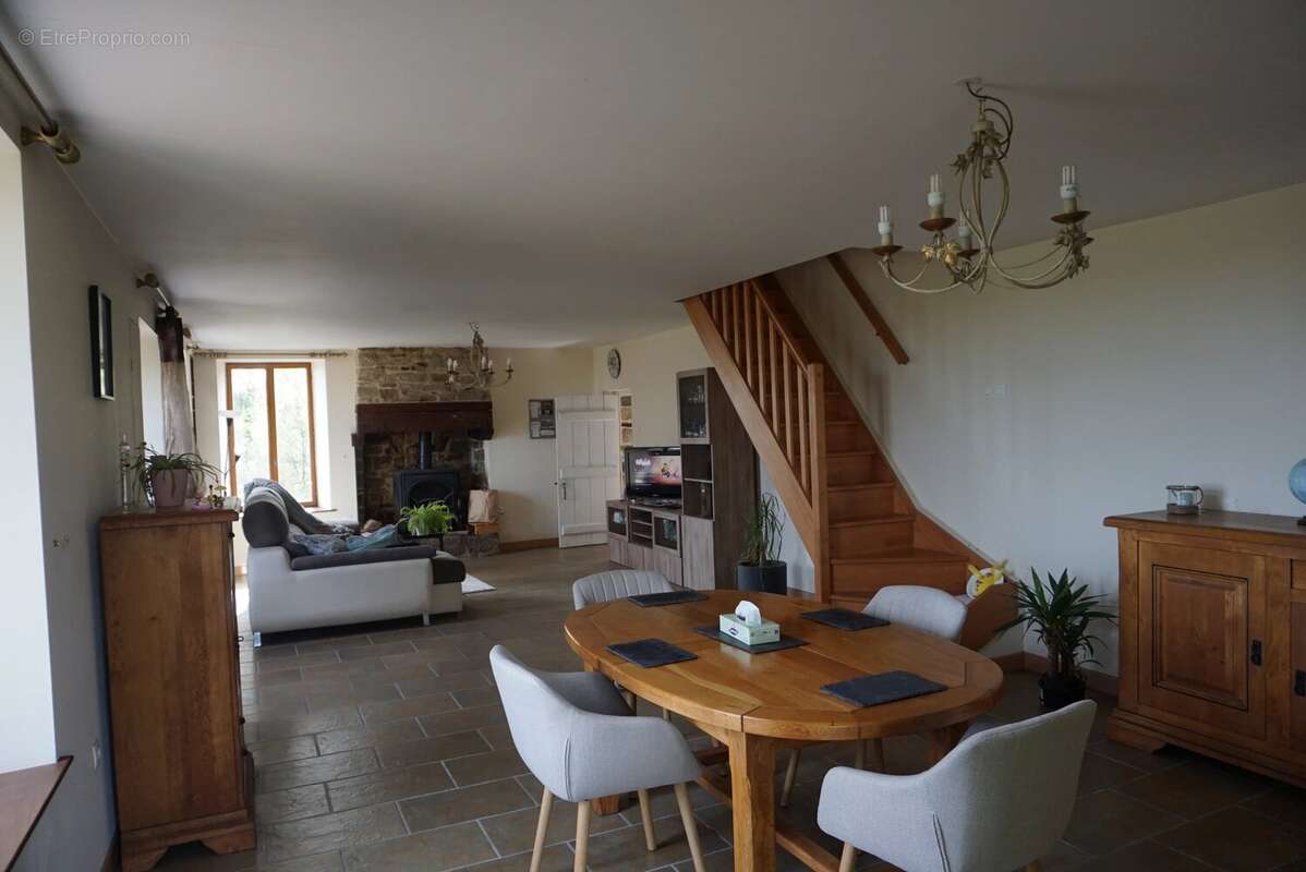 Maison à PONTIVY
