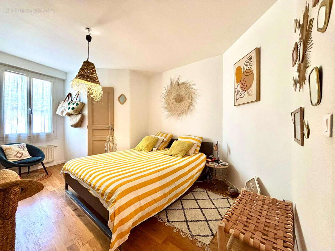 Appartement à LE PERREUX-SUR-MARNE