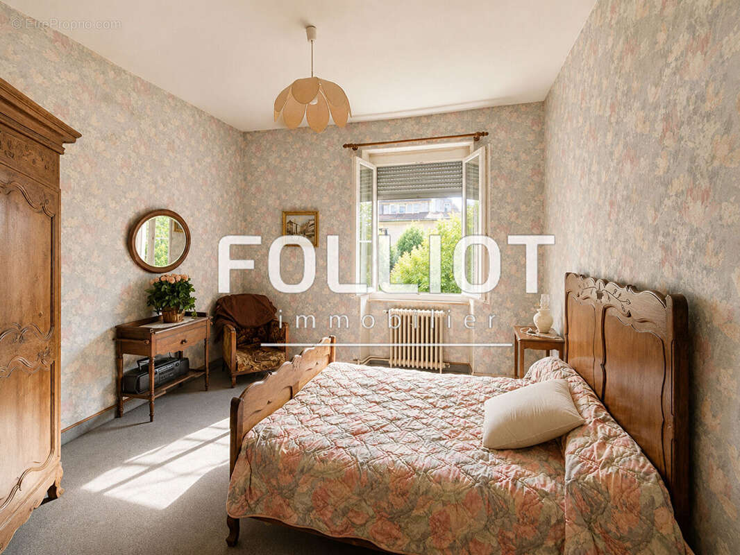 Maison spacieuse de 8 pièces à vendre à Sartilly Baie Bocage - Rare sur le marché ! - photo 8