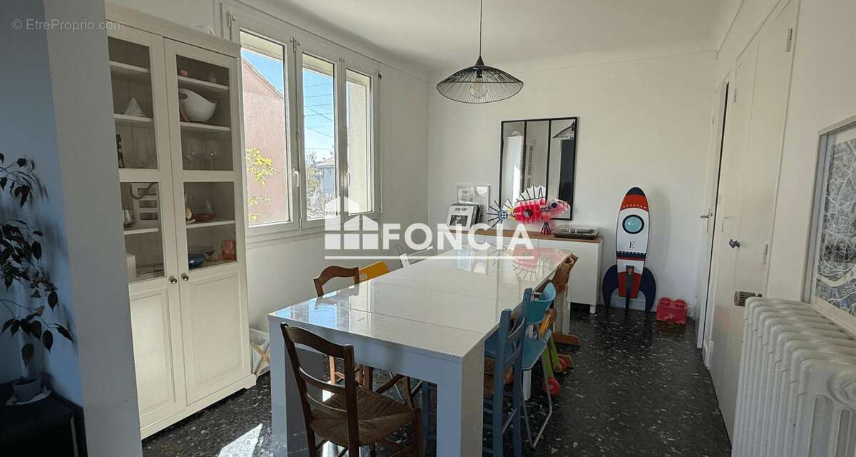 Maison à SAINT-SEBASTIEN-SUR-LOIRE