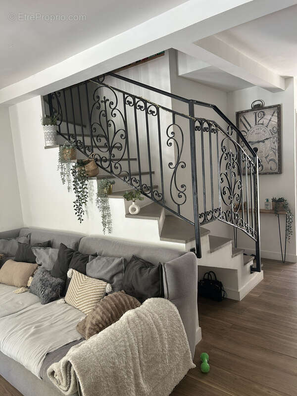 Maison à LA COLLE-SUR-LOUP