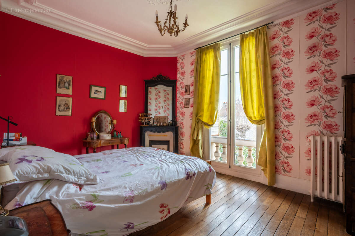 Maison à LE VESINET