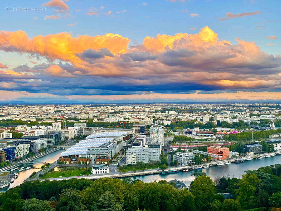 Appartement à SAINTE-FOY-LES-LYON