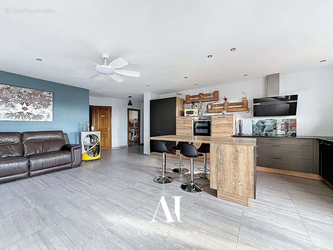 Appartement à CROZET