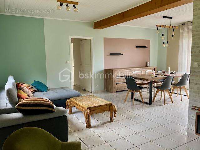 La princesse souveraine de buire-au-bois - photo 4