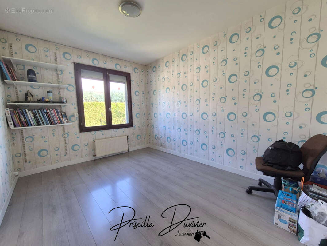 Maison à SAINT-SULPICE