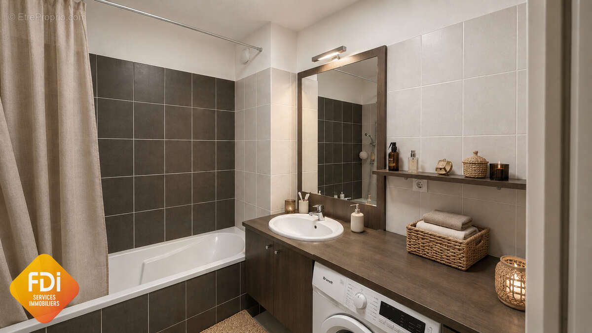 Appartement à LATTES