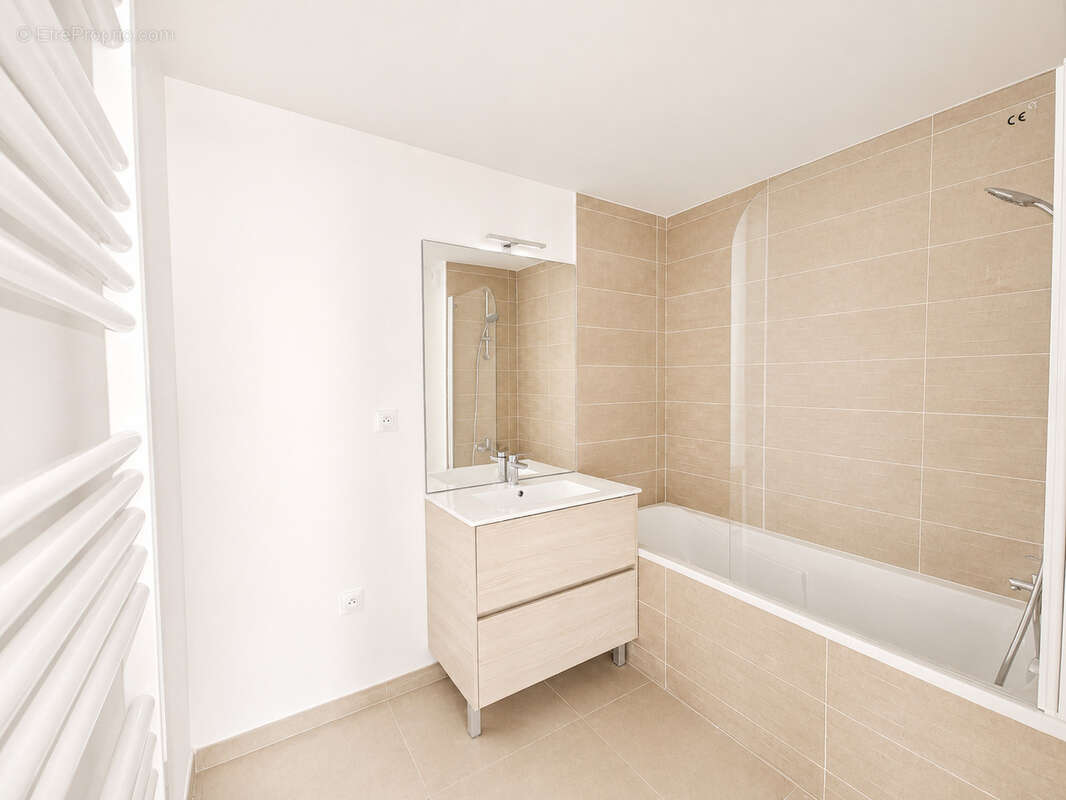 T4 88 m2 avec Jardin de 44 m2 - Disponible immédiatement - photo 10