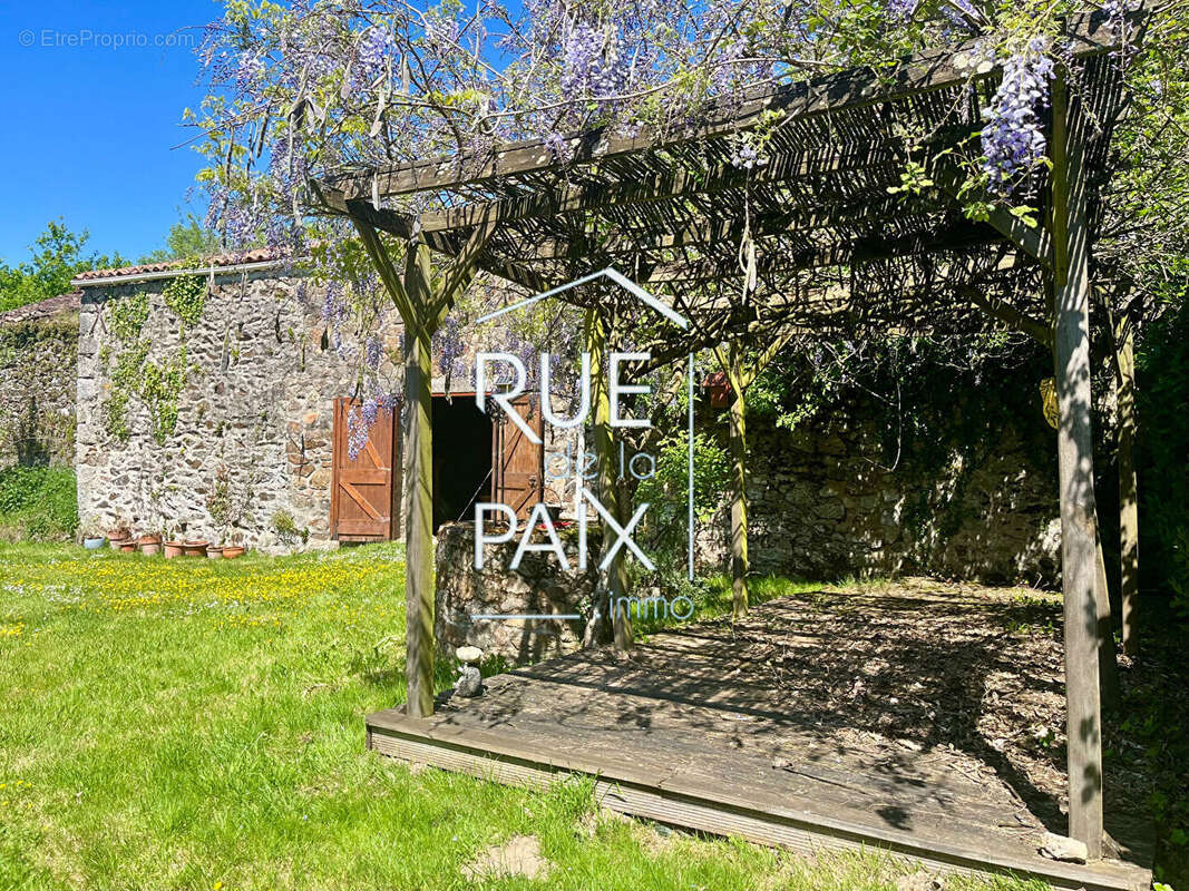 Maison à LE TALLUD