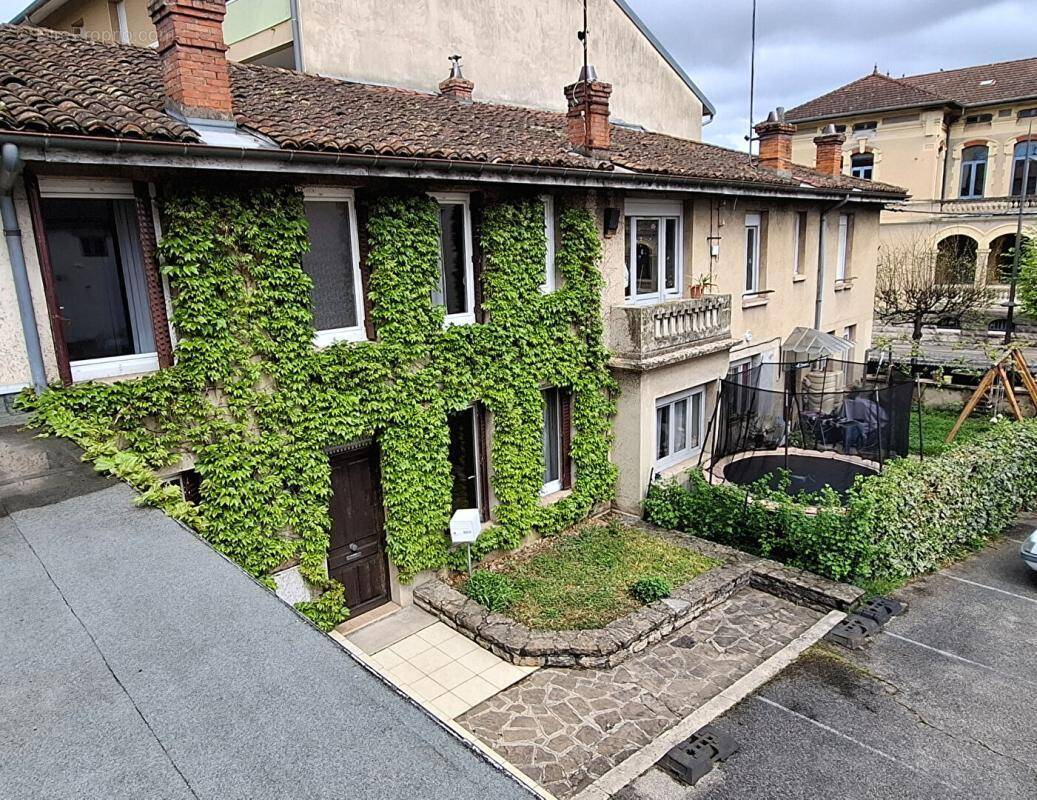 Maison à BOURG-EN-BRESSE