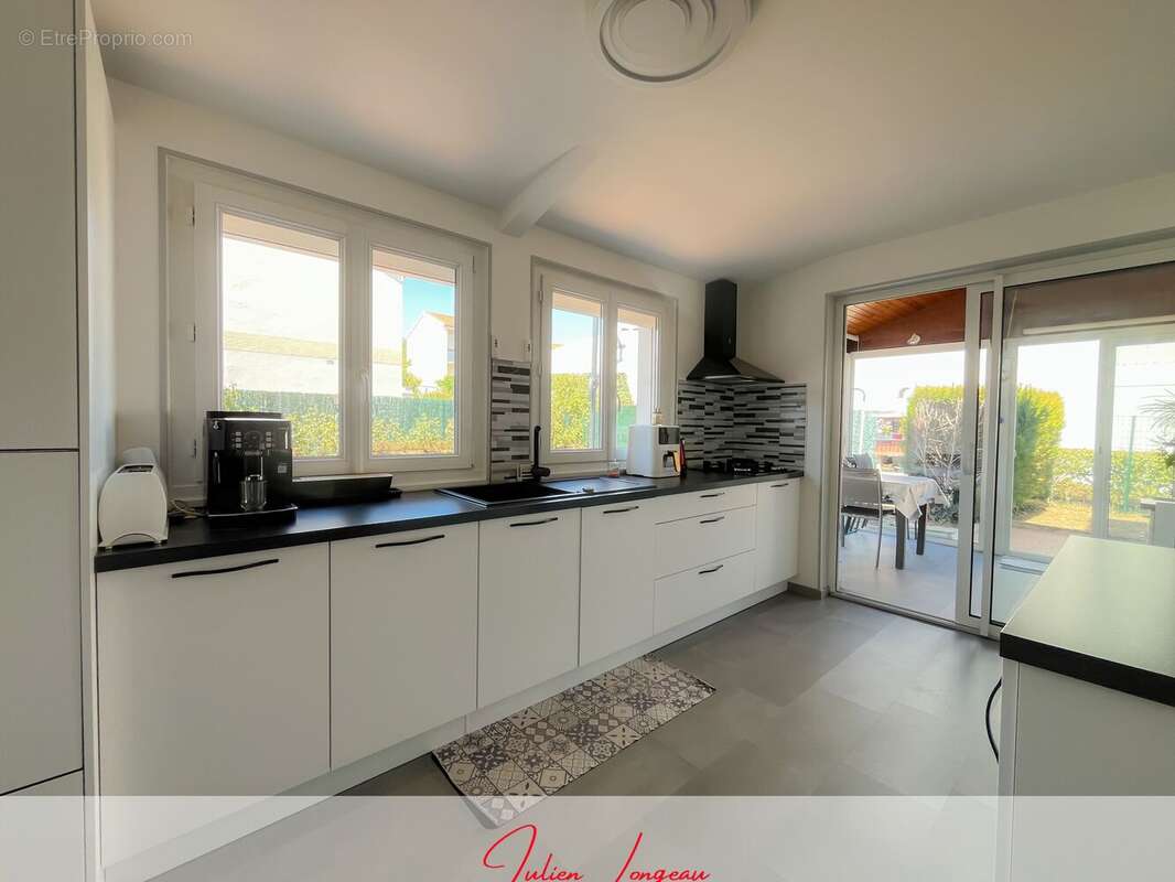 Maison 107 m² à Chatellerault  - photo 4